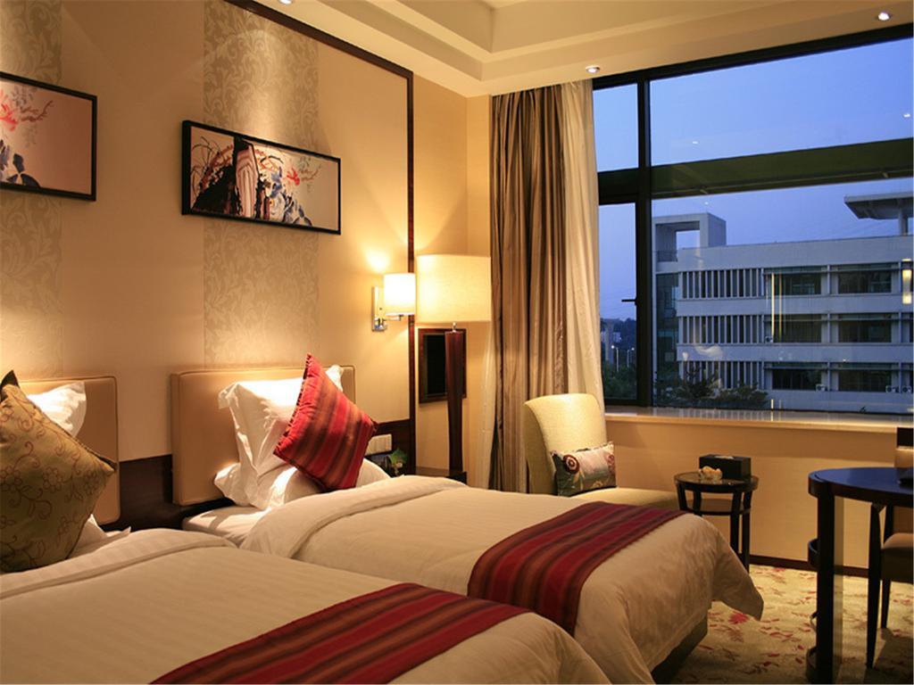 Southern Club Hotel Guangzhou Exterior photo